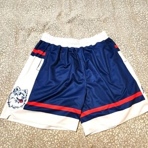Collage basketball shorts Washington husky